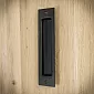 Juodos metalinės stumdomų durų traukimo rankena iš plieno, juodos spalvos, aukštis 16,5 cm, svoris 250 gramų, rinkinyje 4 vnt.
