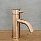 Retro-style faucet made of Stainless steel in rose gold color, brushed, polished, height 17 cm, spout length 9,5 cm