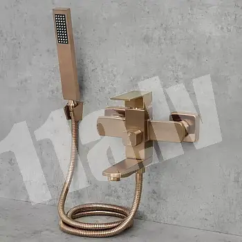 Modern look wall-mounted bathtub faucet, height 15 cm, width 20 cm, rose gold brass color, finish brushed