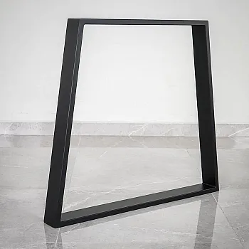 Metāla galda kājas trapeces formā, izgatavotas no tērauda, augstums 71 cm, izmēri 80x71 cm, komplektā 2 gab