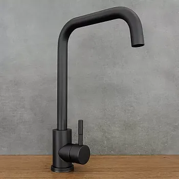 Elegantiškas pastatomas maišytuvas iš nerūdijančio plieno, aukštis 33,5 cm, snapelio ilgis 17 cm, juodos, senovinės arba rožinio aukso spalvos
