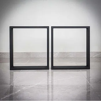 Stačiakampės masyvios metalinės stalo kojos Quadro, pagamintos iš plieno, nedidelio 45 cm aukščio, 40 cm pločio, 2 vnt. komplektas