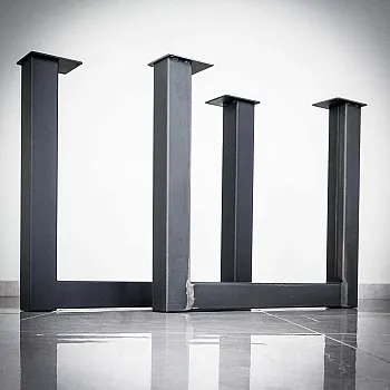 Masyvios, didelę apkrovą laikančios metalinės U tipo stalo kojos, aukštis 71 cm, plotis 82 cm, pagamintos iš plieno, rinkinyje 2 kojos