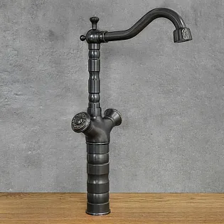 Pastatomas praustuvo maišytuvas iš juodo žalvario, aukštis 39 cm, snapelio ilgis 18,5 cm