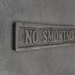 Čuguna metāla zīme No smoking, izmērs 23x4 cm, komplektā 5 gab.