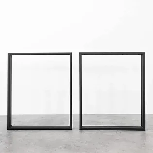 Kvadratinės metalinės stalo kojos Square-Light, juodos spalvos, kurių matmenys 60x71 cm, komplekte 2 vnt.