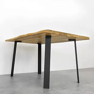 Lamenurga terasest lauajalad, must värv, kõrgus 71 cm, profiil 8x2cm, komplektis 4 tk.