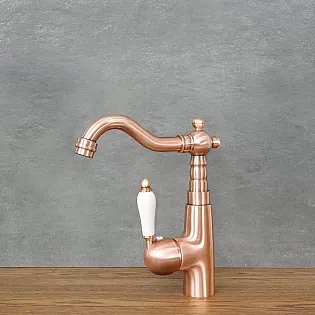 Retro-style sink faucet made of brass in rose gold color with ceramic head, height 22 cm, spout length 15 cm