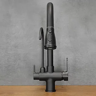 Kaasaegne messingist elegantse musta värvi köögikraan, 360 kraadi pööratav, väljatõmmatav tila, täiendava joogivee tilaga, kõrgus 41 cm, tila pikkus 19 cm