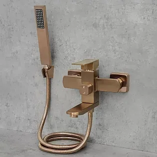 Modern look wall-mounted bathtub faucet, height 15 cm, width 20 cm, rose gold brass color, finish brushed