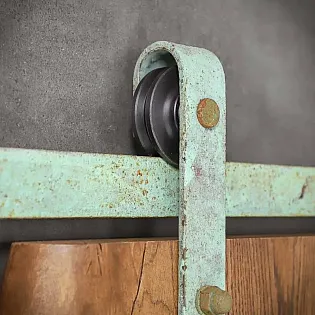 Loft style aged looking sliding door track system with green rust for one leaf doors up to 130 kg, total length 2 m