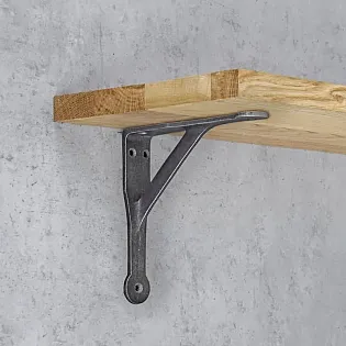 Čuguna plaukta atbalsts, kronšteins, augstums 13 cm, taisnā leņķī, garums 13 cm, komplekts ar 2 gab.