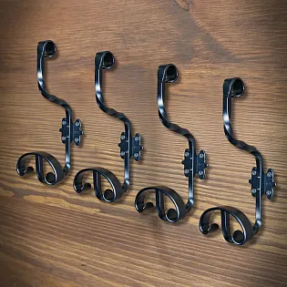 Drabužių pakabų komplektas 4 vnt., plienas, aukštis 21 cm