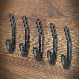 Melna metāla un ādas sienas mēteļu āķu komplekts 5 gab. elegants metāla dekoratīvs āķis priekštelpai un birojam, augstums 14 cm