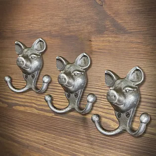 Čuguna dubultais mēteļu āķis cūkas dizains, 100 mm