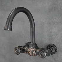 Klasisks vannas istabas sienas jaucējkrāns no misiņa, melnā krāsā, augstums 24 cm, snīpi garums 19 cm