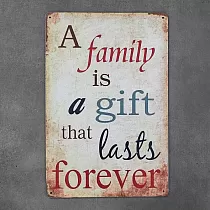 Dekoratīvā sienas plāksne, FAMILY IS A GIFT, 30x20 cm