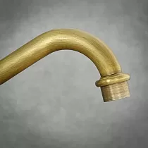 Retro stiliaus kriauklės maišytuvas iš žalvario, antikvarinės žalvario spalvos, aukštis 32 cm, snapelio ilgis 17 cm