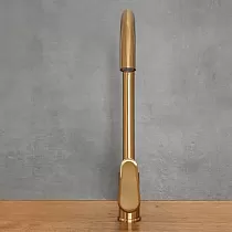 Roostevabast terasest segisti kõrgus 39 cm, tila pikkus 17,5 cm, värvus antiikpronks