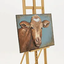 3D metāla dekors, brūna govs ar sirdi uz pieres uz zila fona, horizontālā orientācija, izmēri 90x60cm
