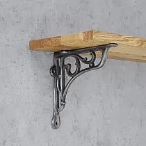 Dekoratīvie čuguna plauktu turētāji 17X19,6 cm komplektā divi gab.