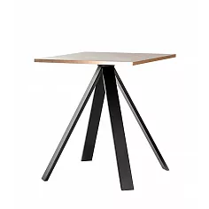 Diagonāla metāla galda pamatne, augstums 72 cm, galda pamatnes izmēri 64x64 cm, pusdienu galdiem ar lielām galda virsmām līdz diametram 140 cm