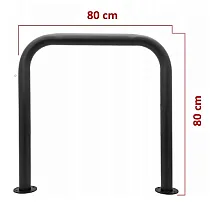 Kültéri fém kerékpár parkoló állvány acélból, fekete színű, mérete 80x80 cm